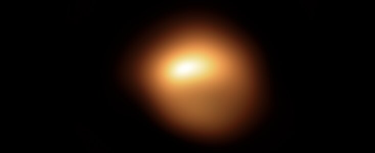 Den røde kæmpestjerne Betelgeuses overflade fotograferet af ESO Den røde kæmpestjerne Betelgeuses overflade fotograferet af ESO