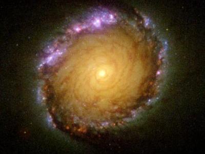 Stjerners rotation om galakser styres af massen indenfor deres bane Stjerners rotation om galakser styres af massen indenfor deres bane