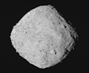 Asteroiden 101955 bennu som OSIRIS-REx er på vej til