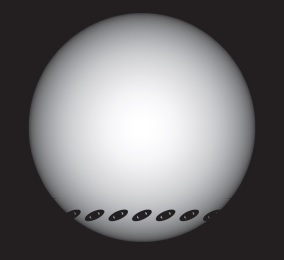 Saturnlignende exoplanet med ringe formørker moderstjernen