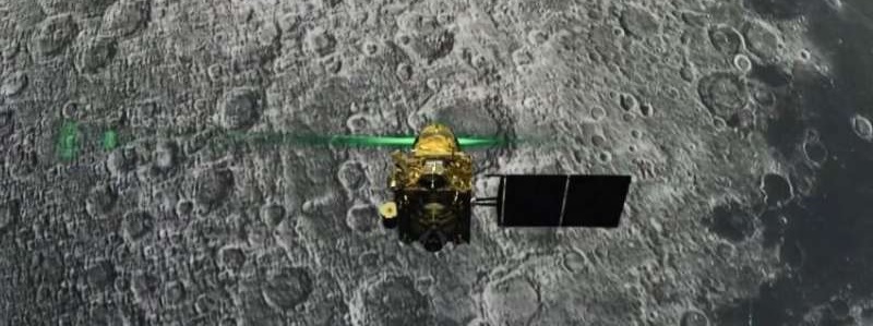 Foto af Indiens Chandrayaan2's Vikram lander på vej ned mod Måneoverfladen efter separationen fra kredsløbs modulet