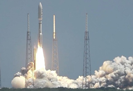 Opsendelsen af JUNO med kurs mod Jupiter