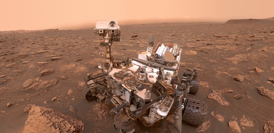 Global støvstorm på Mars dækker nu også Gale krateret, hvor Curiosity roveren er