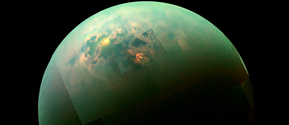Saturnmånen Titan, fotograferet af Cassini-sonden på dens sidste besøg 15 april 2017